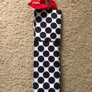 Thirty-One Wine Bag